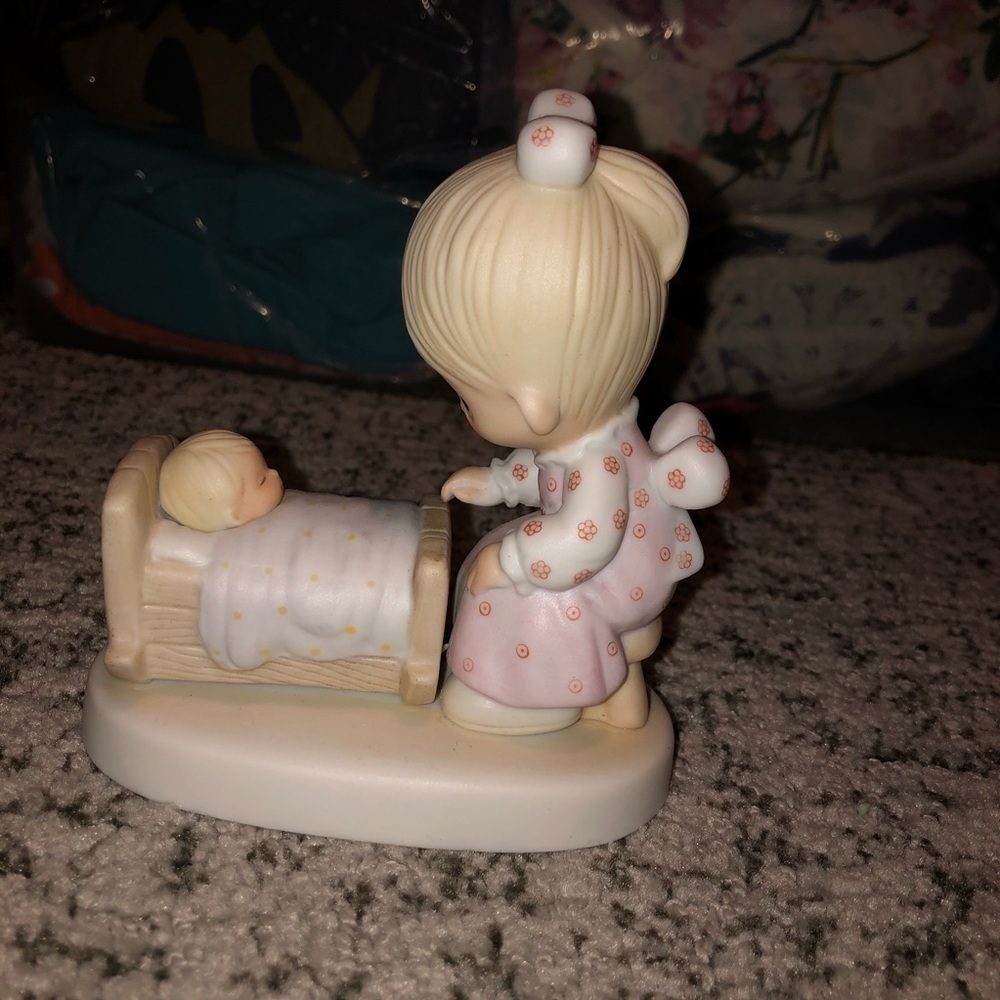 Precious Moments “The Hand That Rocks the Future” Figurine New in Box
